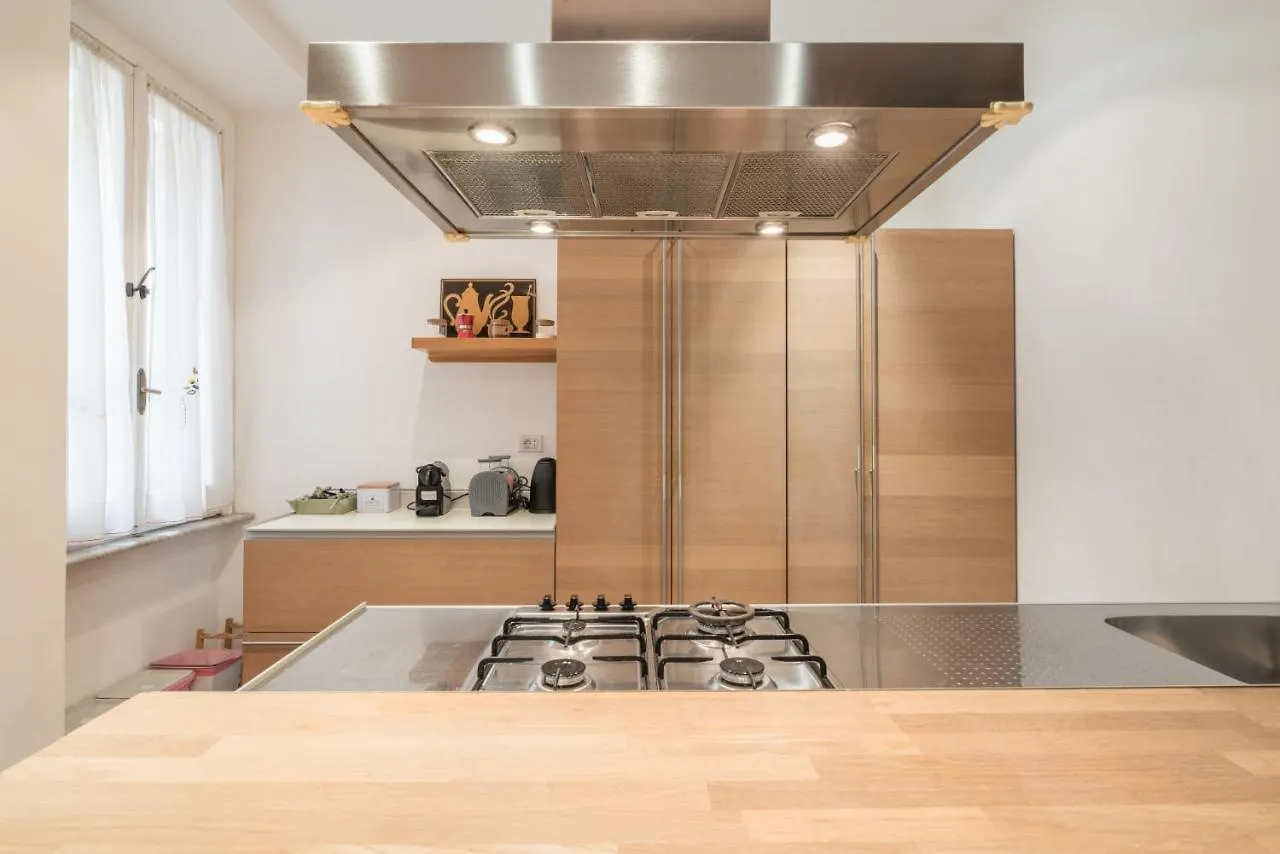 The Best Rent - Three-Bedroom Apartment Near Villa Borghese Řím Itálie