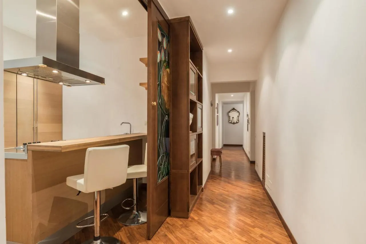 The Best Rent - Three-Bedroom Apartment Near Villa Borghese Řím